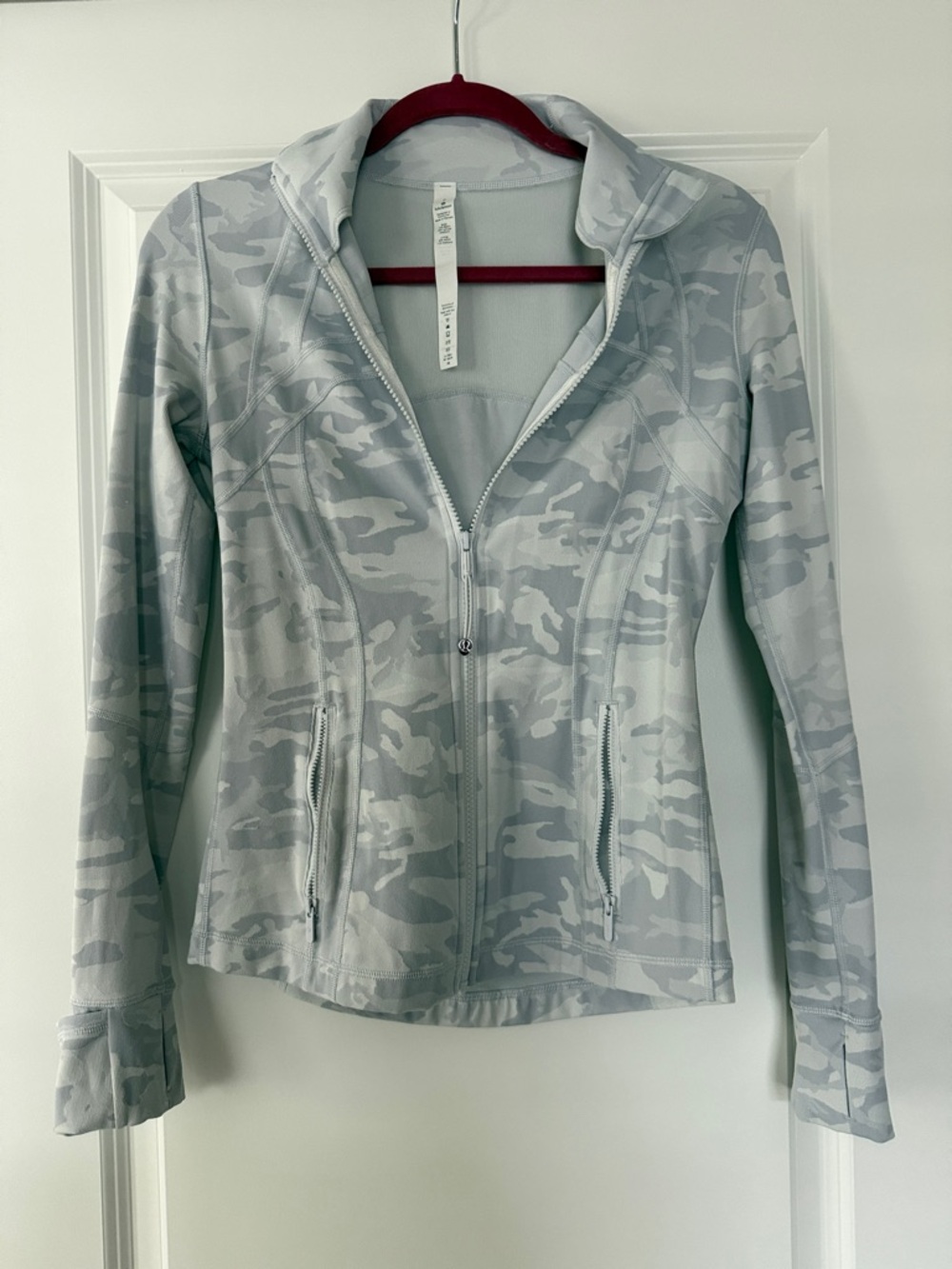 lululemon Camo Workout Jakcet